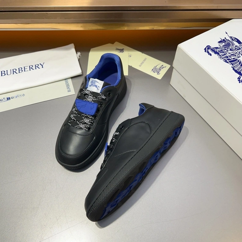 Durable Bxrbxrry Sneakers 114694
