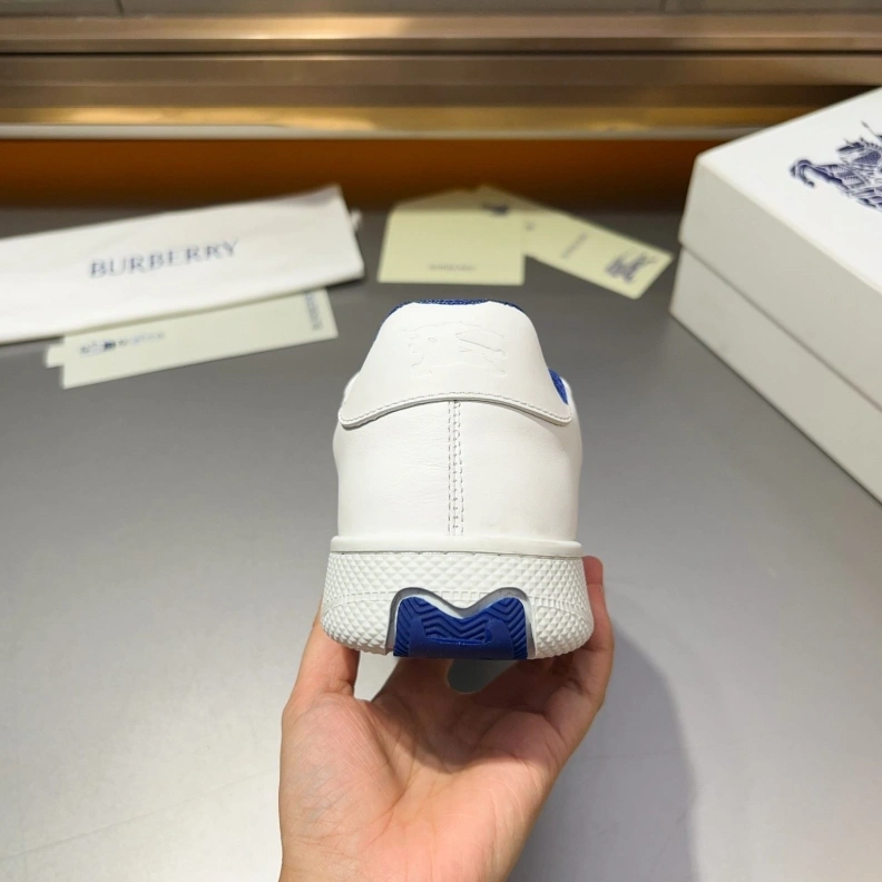 Bxrbxrry Sneakers UrbanStyle 114703