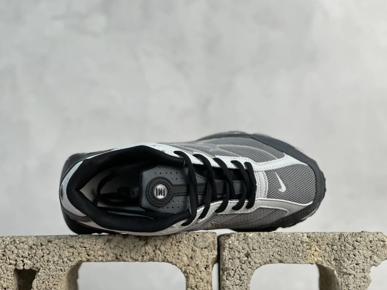 EyeCatching Nxkx Sneakers 198808