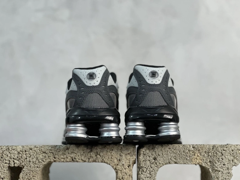 EyeCatching Nxkx Sneakers 198808