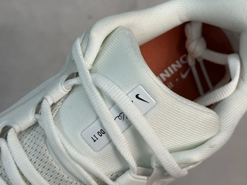 Nxkx Sneakers Sleek 198784