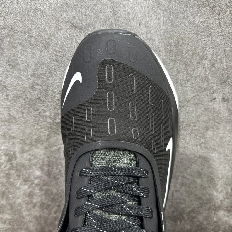 WellDesigned Nxkx Sneakers 198803