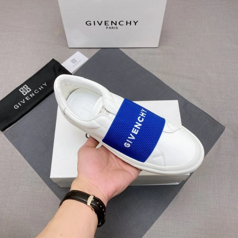 Gxvxnchy Sneakers Elegant 152603