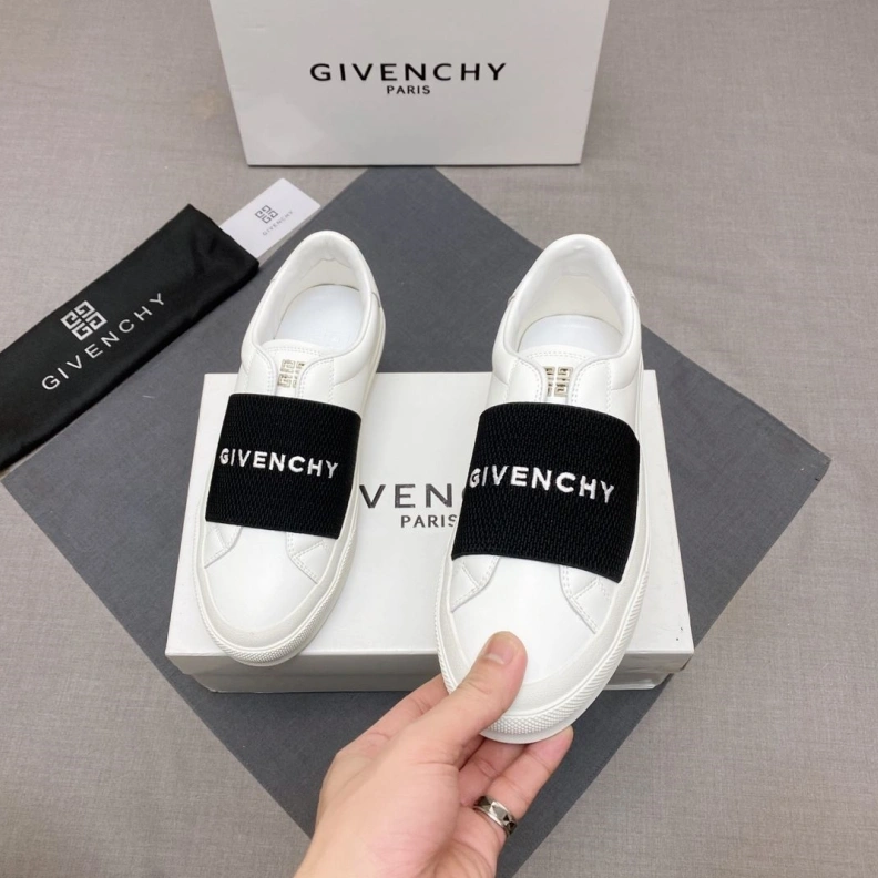 Gxvxnchy Sneakers SportInspired 152598