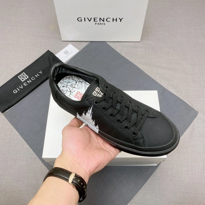 Comfortable Gxvxnchy Sneakers 152606