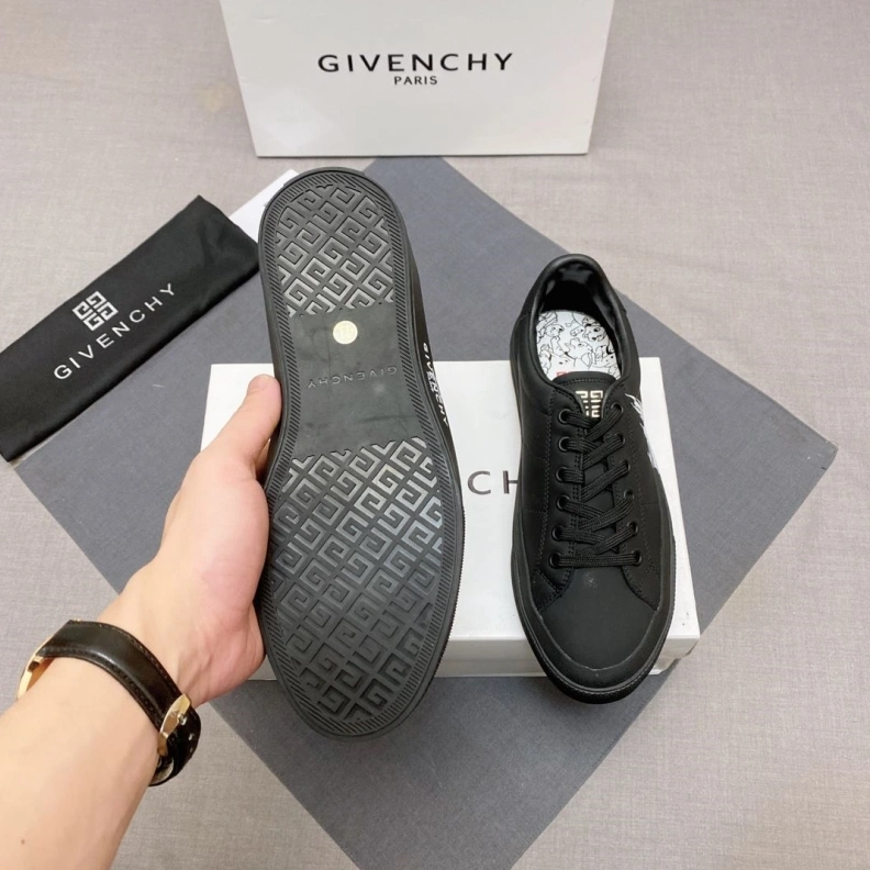 Comfortable Gxvxnchy Sneakers 152606
