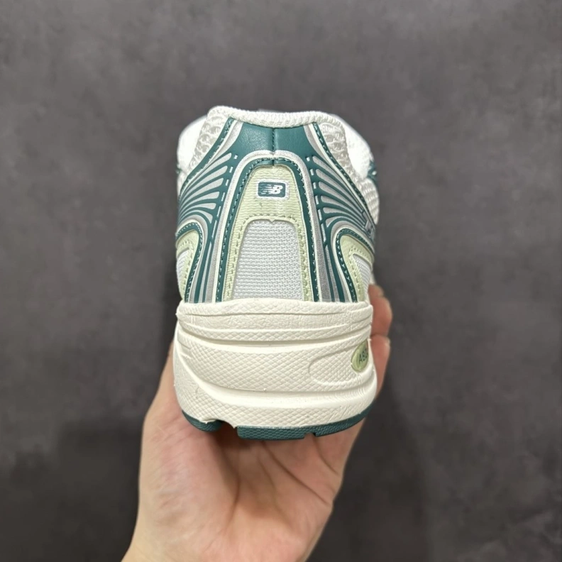 Trendsetting Othxr Sneakers 211287