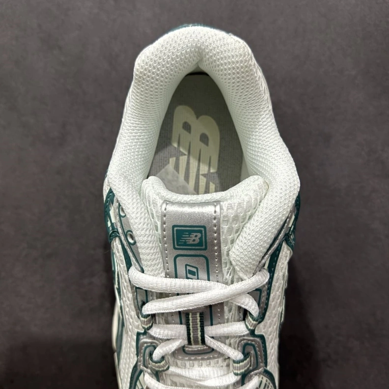 Trendsetting Othxr Sneakers 211287