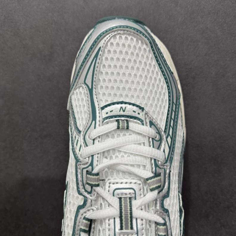 Trendsetting Othxr Sneakers 211287