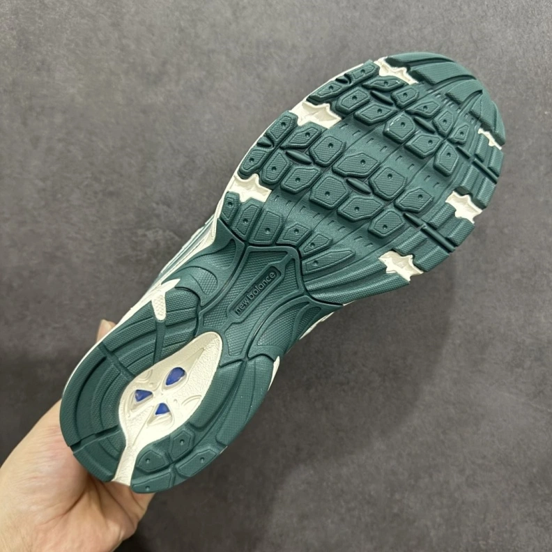 Trendsetting Othxr Sneakers 211287