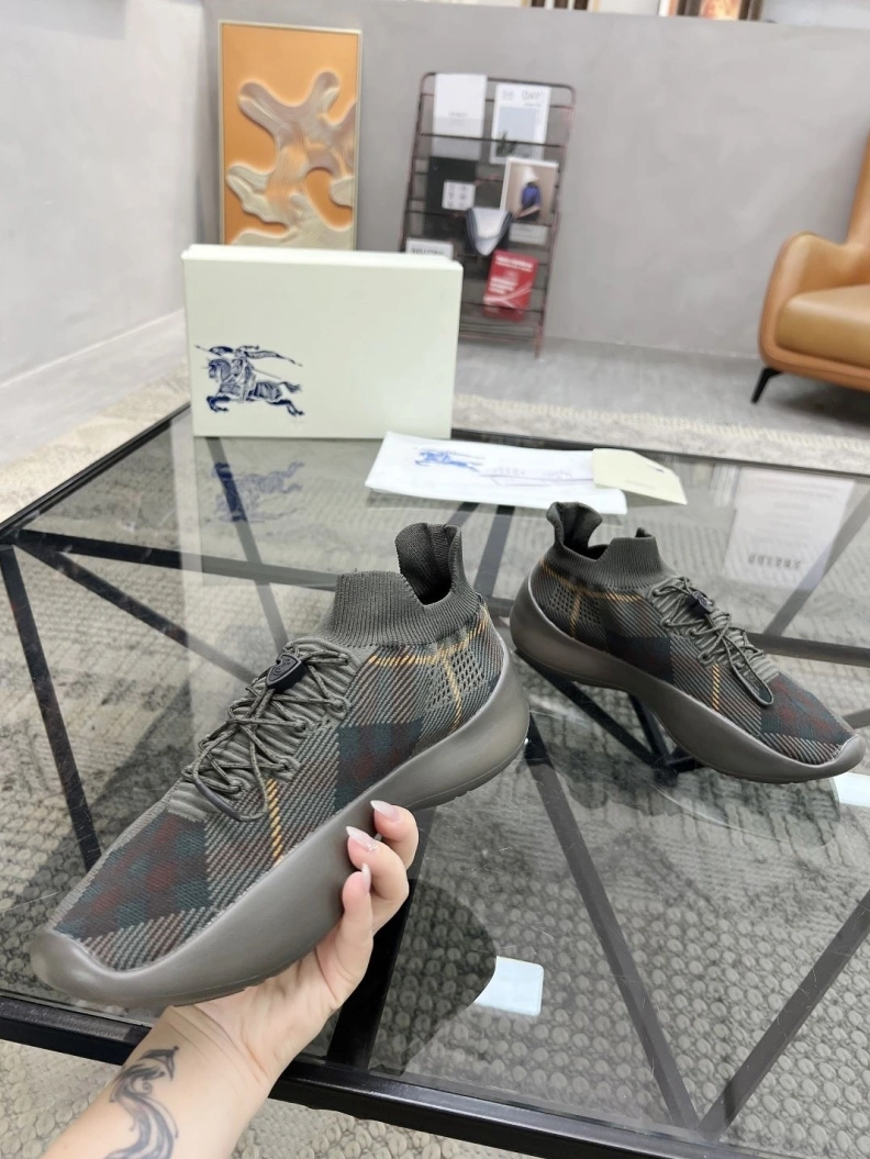 SportInspired Bxrbxrry Sneakers 114680