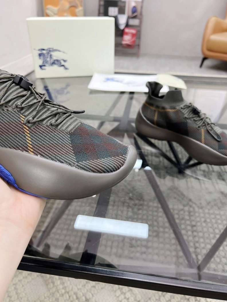 SportInspired Bxrbxrry Sneakers 114680
