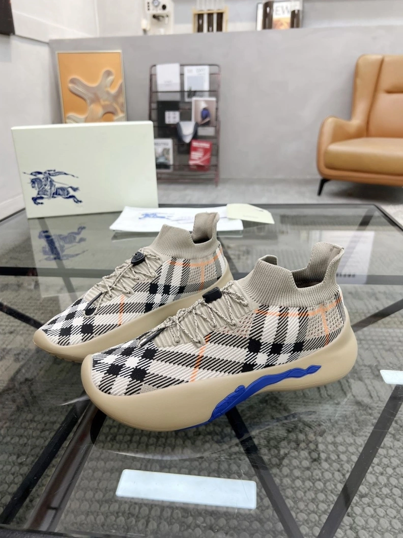 NewStyle Bxrbxrry Sneakers 114679