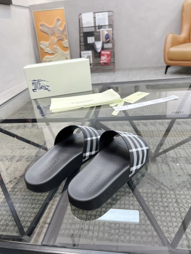 AllSeason Bxrbxrry Slippers 114814