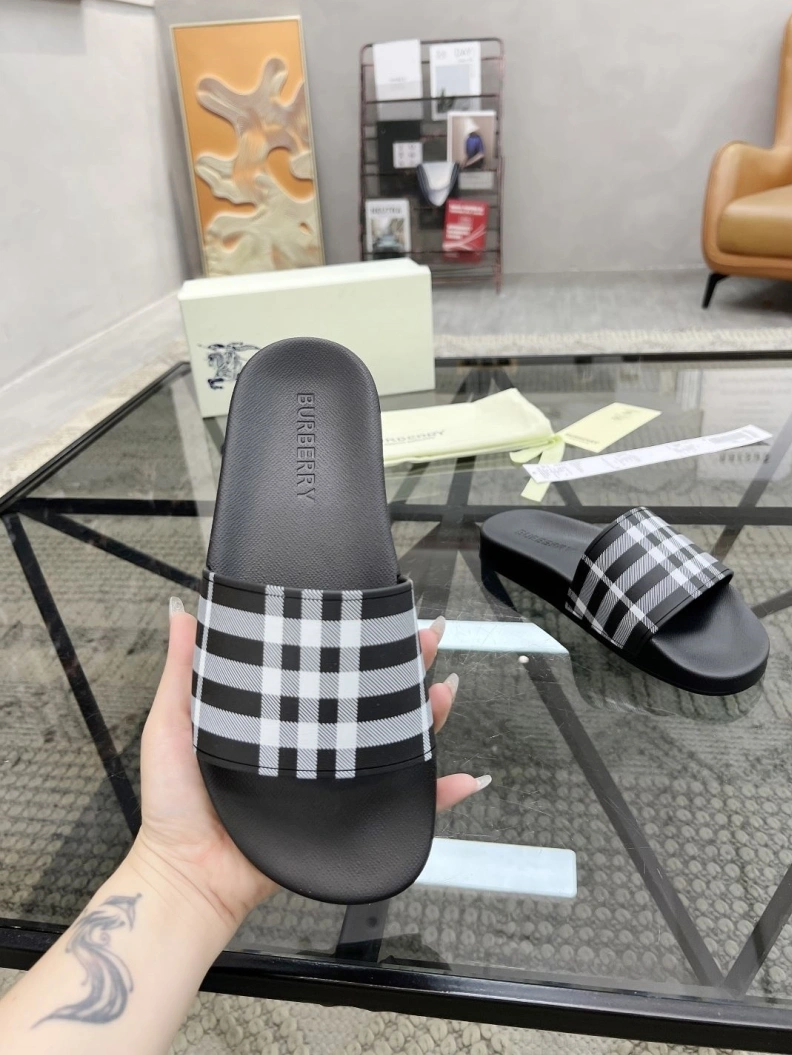 AllSeason Bxrbxrry Slippers 114814