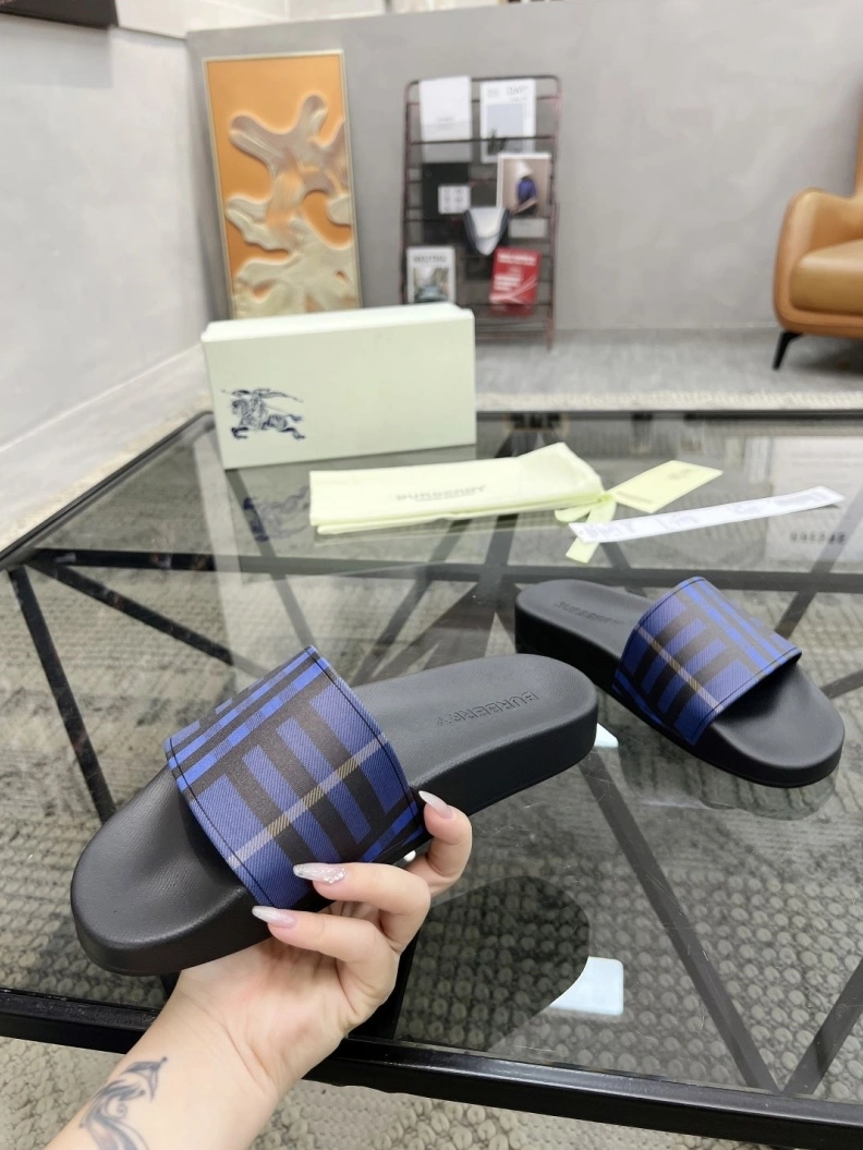 Bxrbxrry Slippers GoodFit 114813