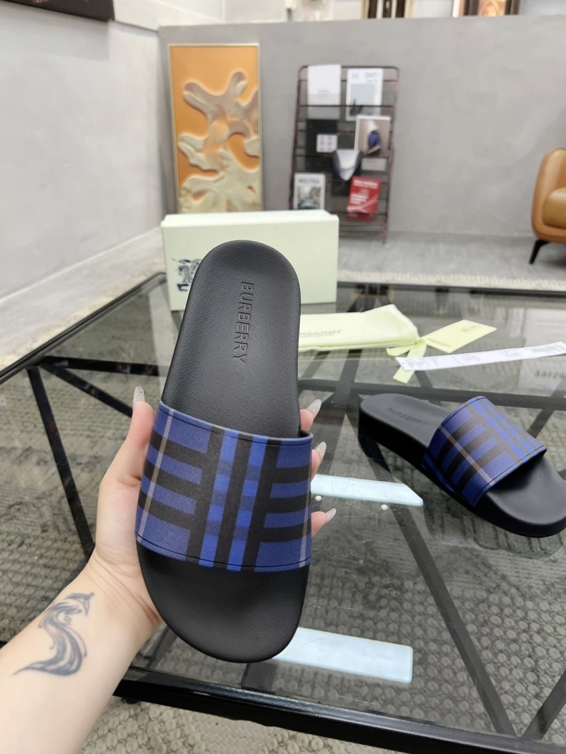 Bxrbxrry Slippers GoodFit 114813