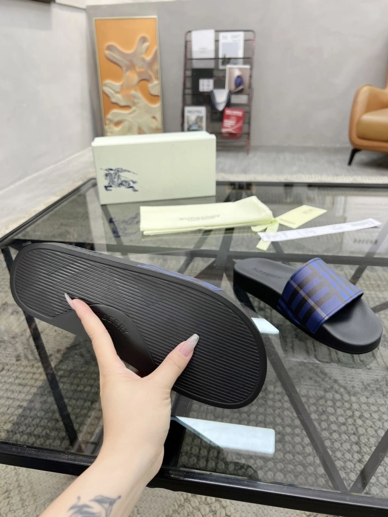 Bxrbxrry Slippers GoodFit 114813