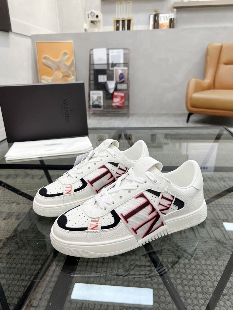 Trendsetting Vxlxntino Casual Shoes 229261