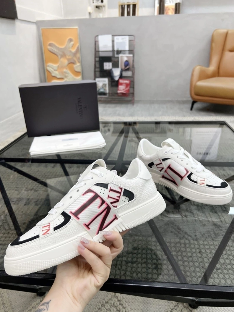 Trendsetting Vxlxntino Casual Shoes 229261