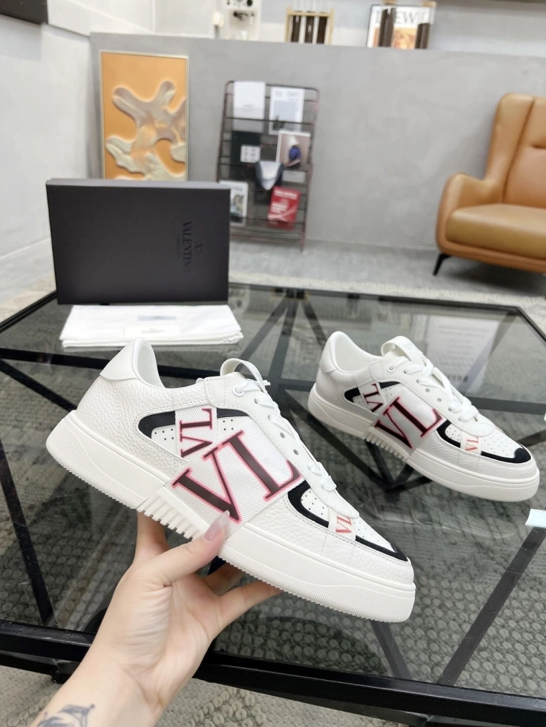 Trendsetting Vxlxntino Casual Shoes 229261