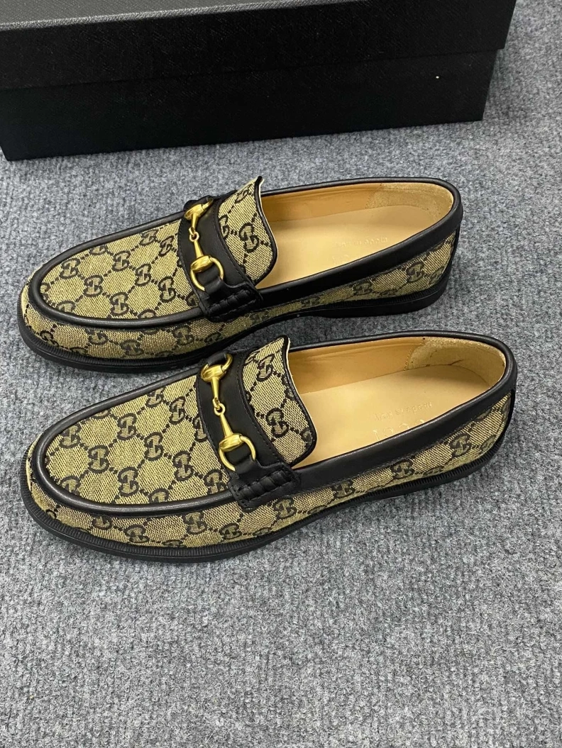 Compact Gxccx Leather Shoes 156643