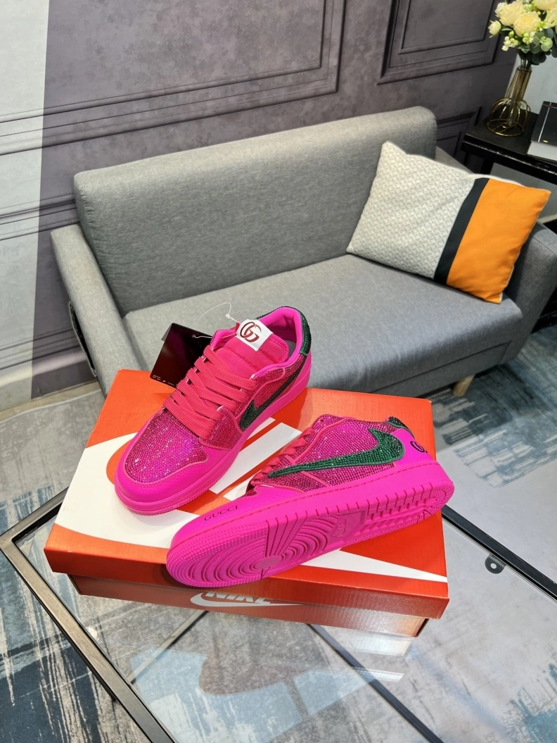 Comfortable Othxr Sneakers 211266
