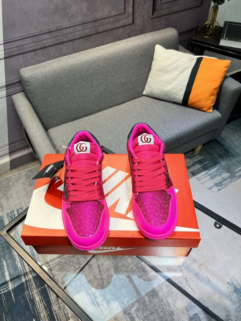 Comfortable Othxr Sneakers 211266