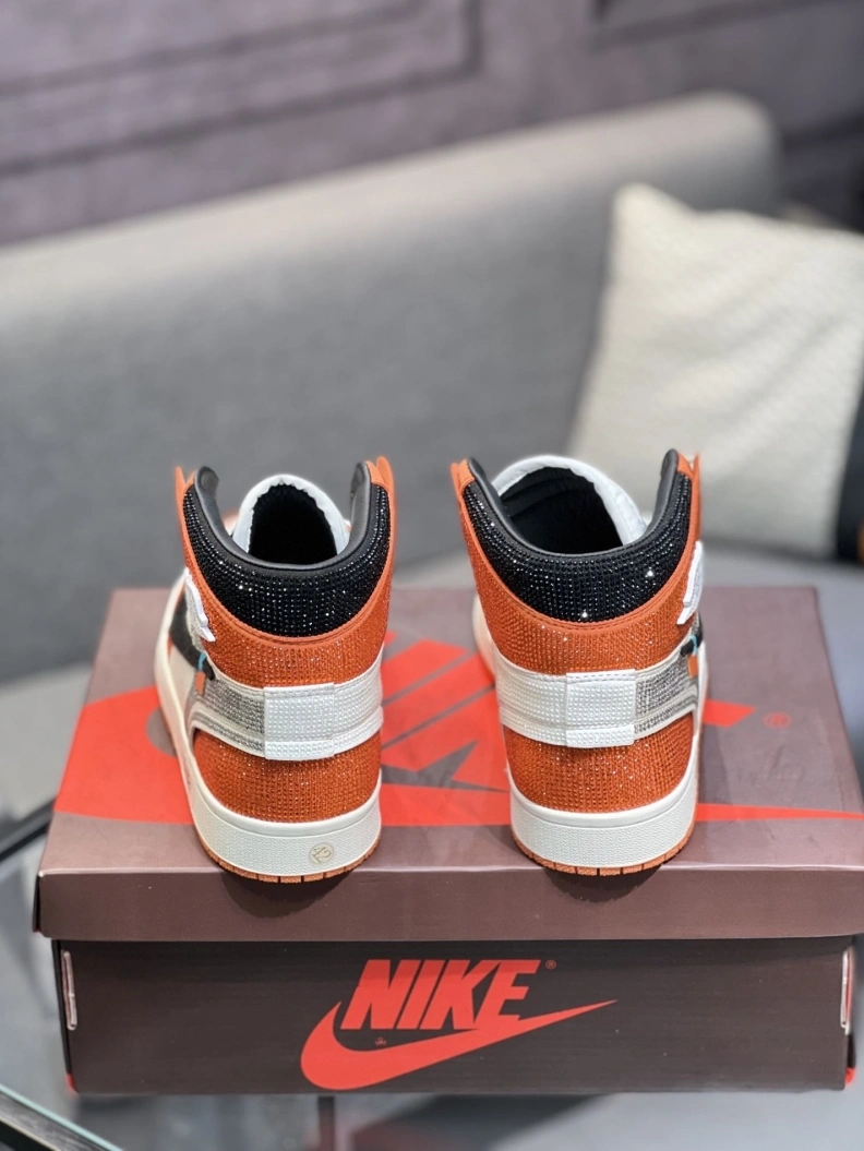 Sleek Nxkx Sneakers 198787