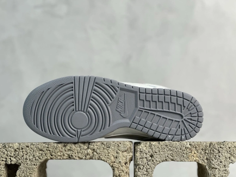Sleek Nxkx Sneakers 198776