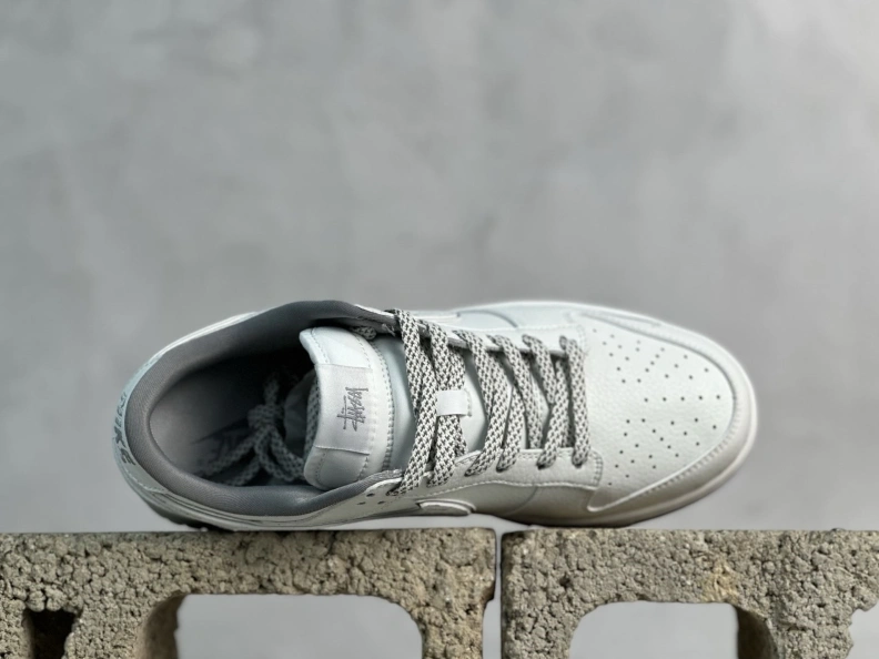 Sleek Nxkx Sneakers 198776