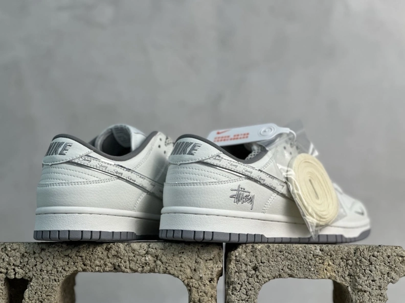 Sleek Nxkx Sneakers 198776