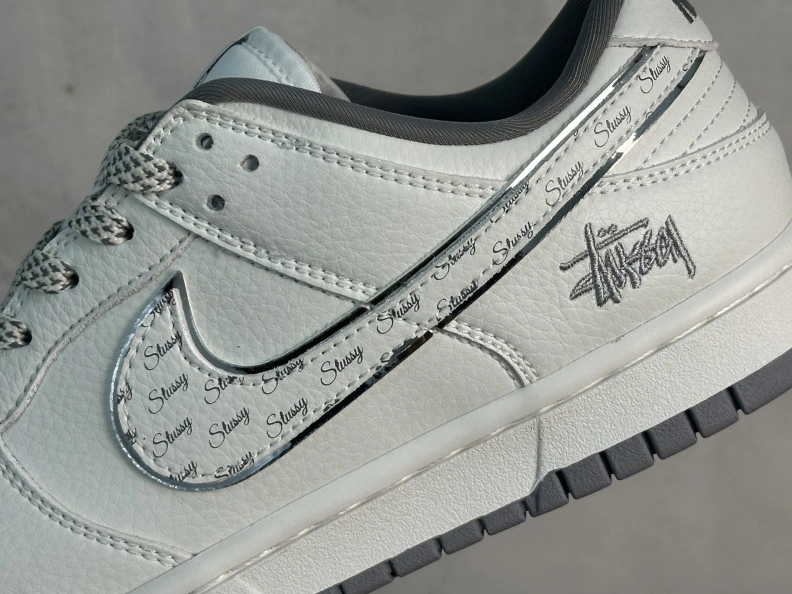 Sleek Nxkx Sneakers 198776
