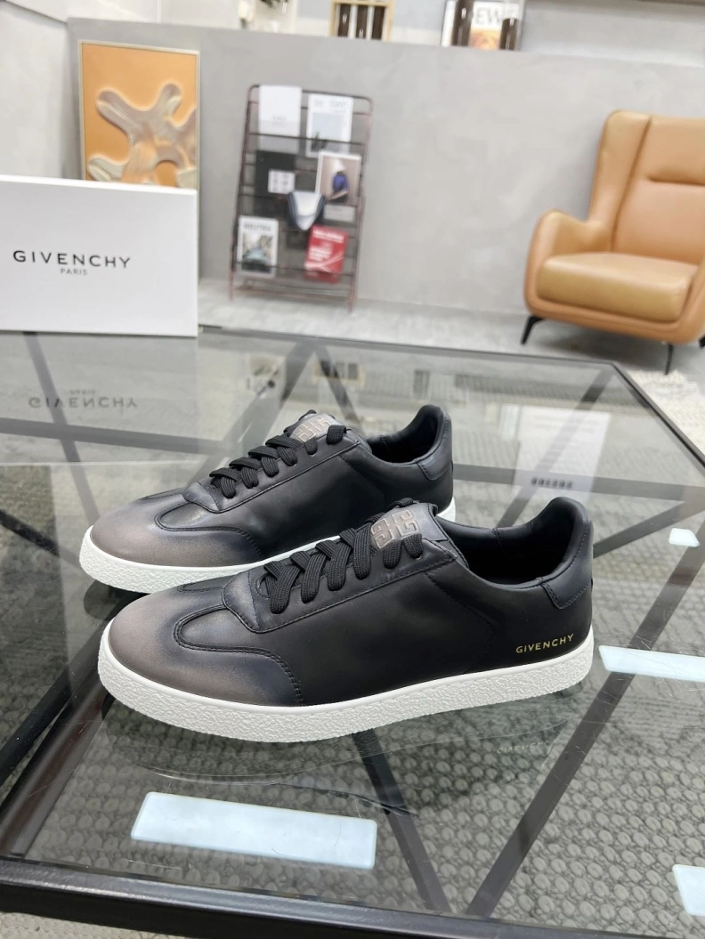 Gxvxnchy Sneakers Flexible 152608