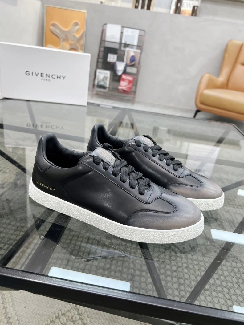 Gxvxnchy Sneakers Flexible 152608