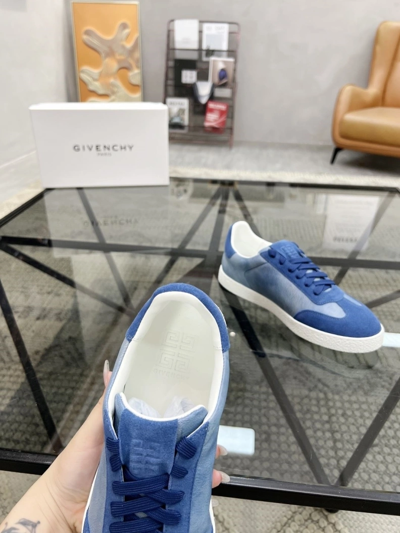 Gxvxnchy Sneakers SmartChoice 152600