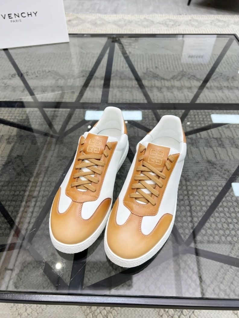 Gxvxnchy Sneakers Fashionable 152607