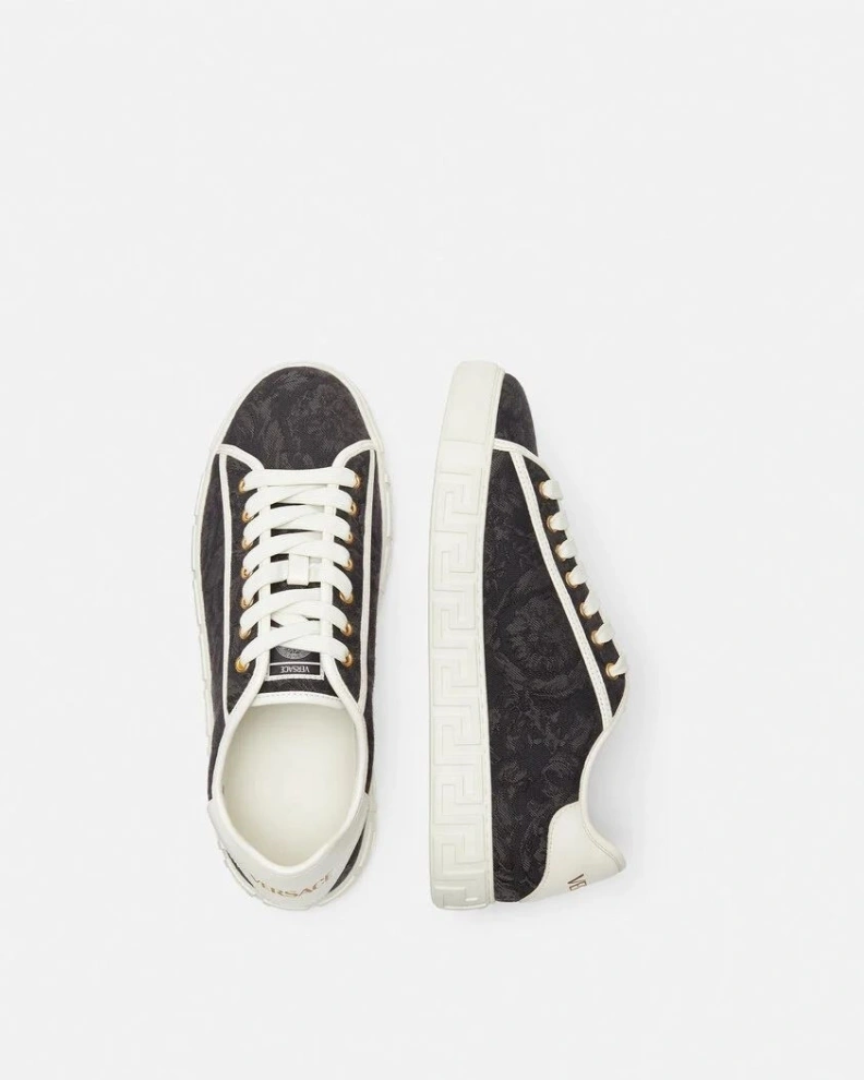 Sleek Gxvxnchy Sneakers 152597