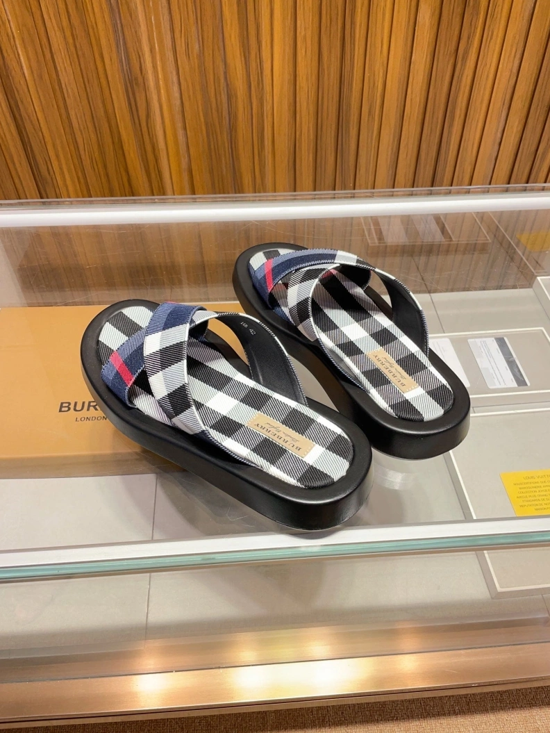 Bxrbxrry Slippers Stylish 114807