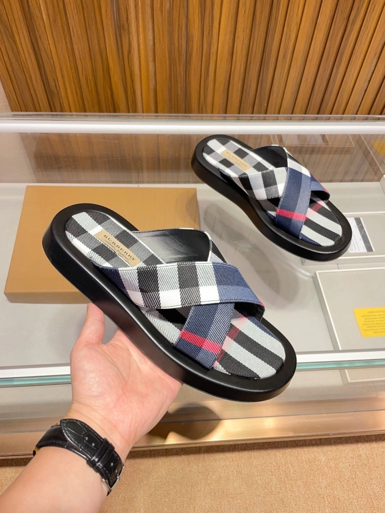 Bxrbxrry Slippers Stylish 114807