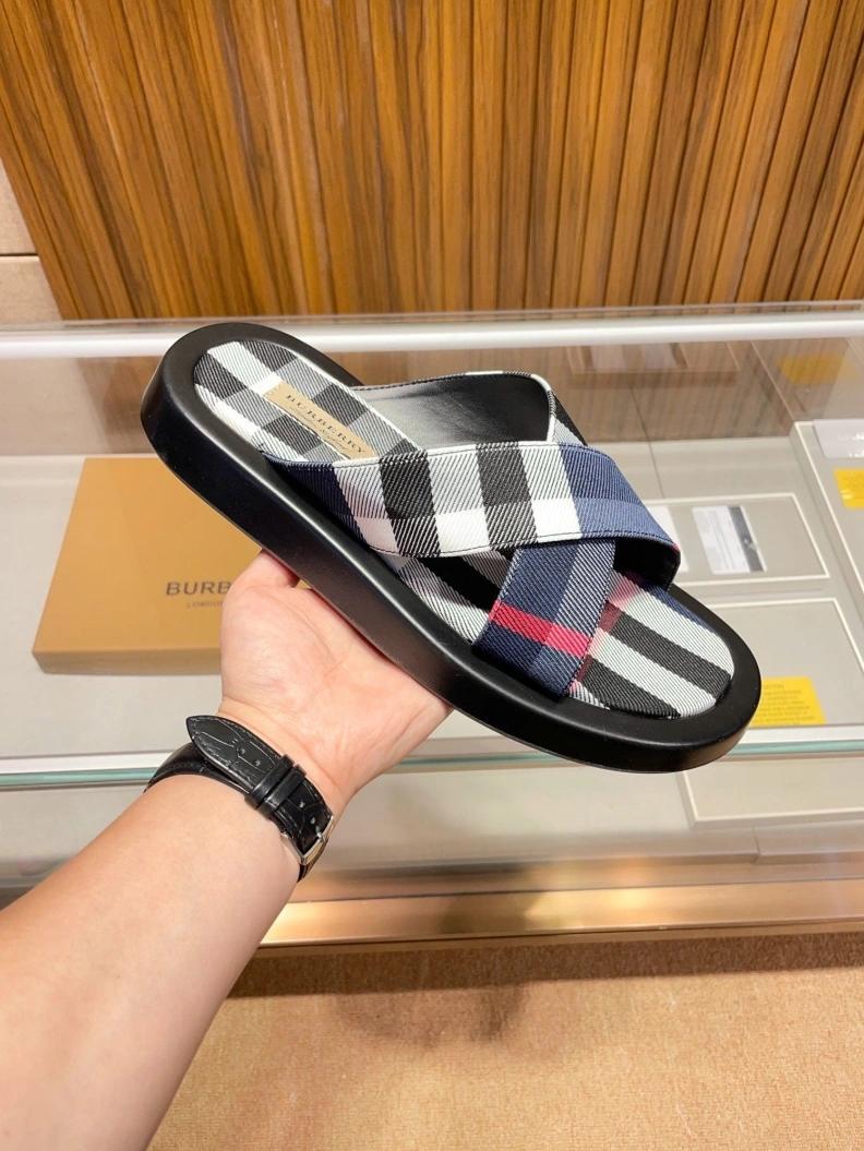 Bxrbxrry Slippers Stylish 114807