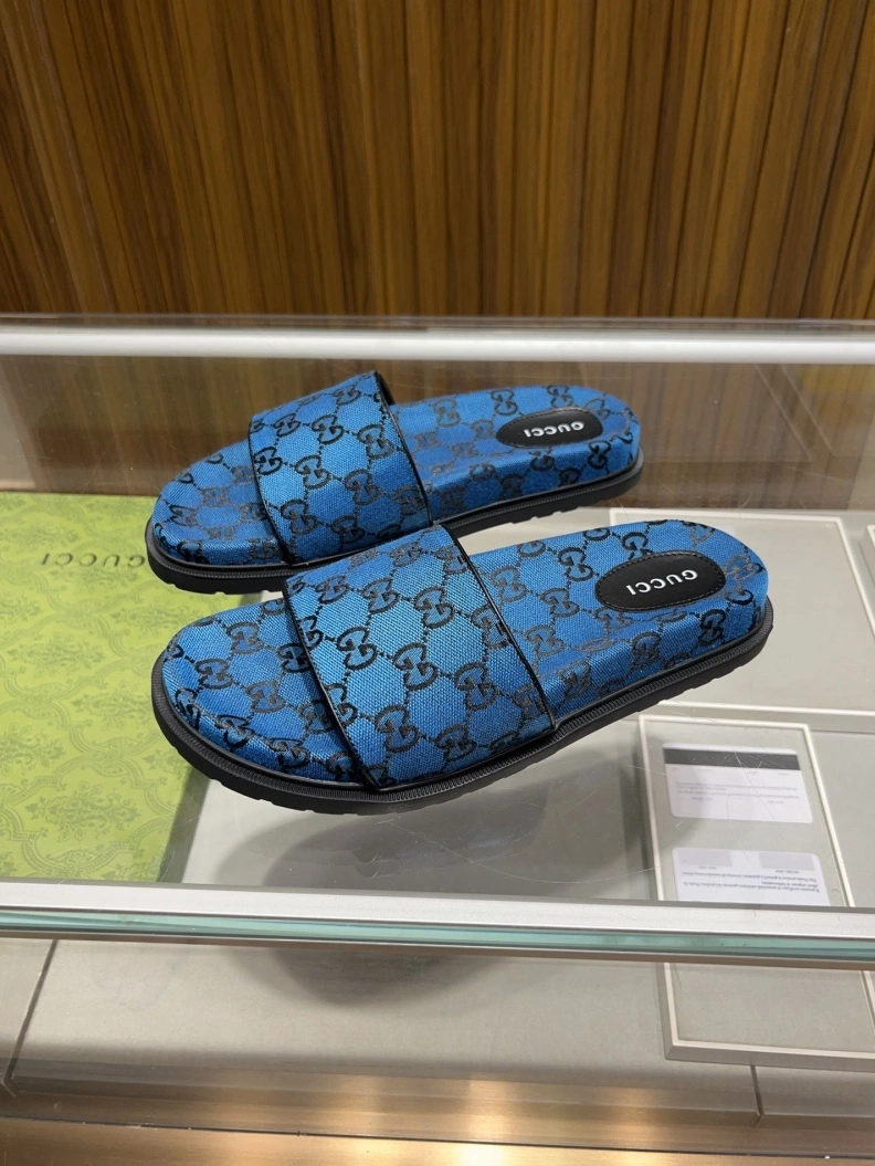 Gxccx Slippers EyeCatching 156386