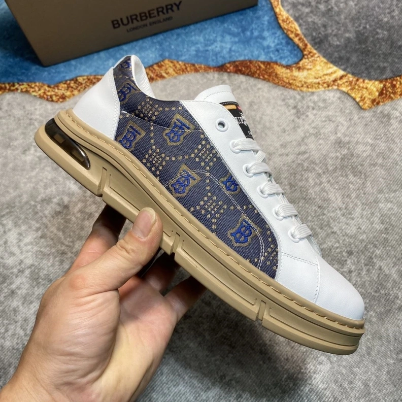 Modern Bxrbxrry Sneakers 114676