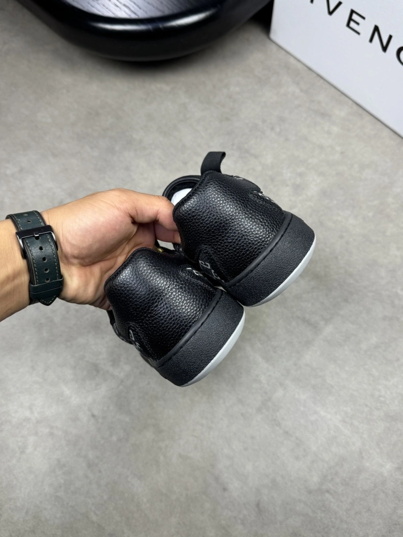 BestValue Gxvxnchy Sneakers 152613