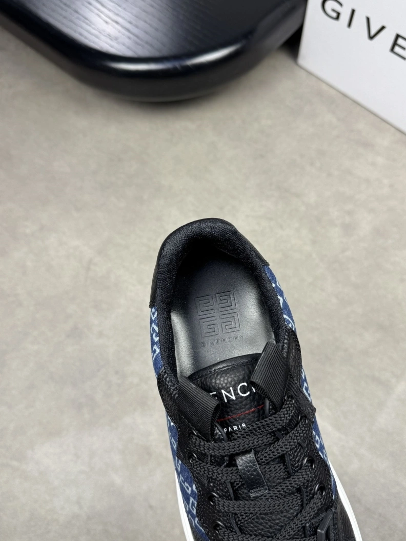 TopPick Gxvxnchy Sneakers 152596