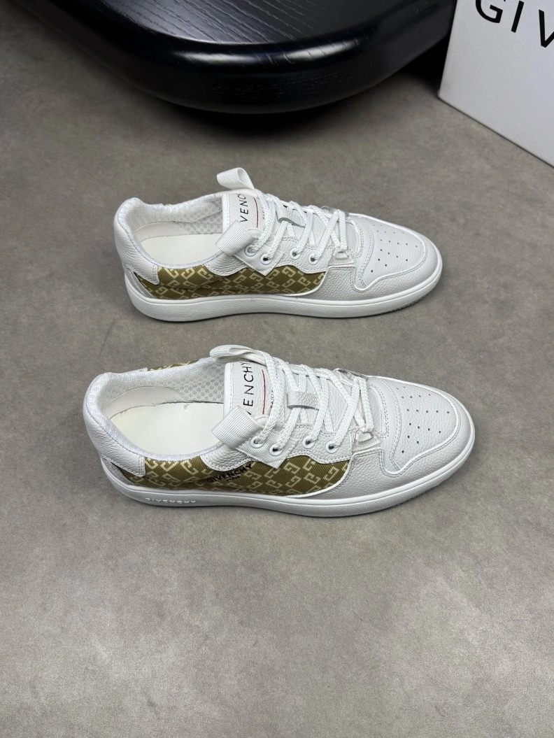 Comfortable Gxvxnchy Sneakers 152593