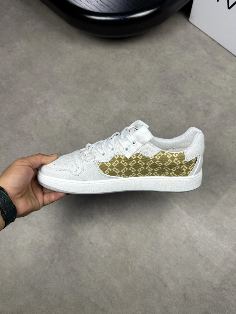 Comfortable Gxvxnchy Sneakers 152593
