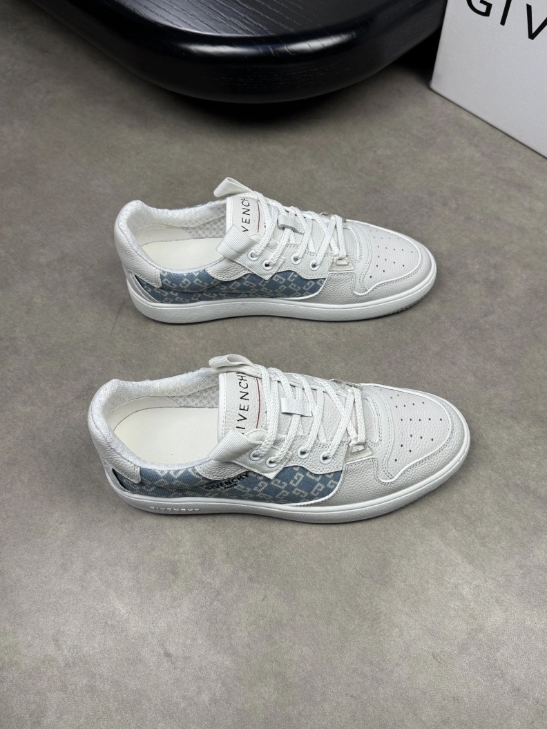 Comfortable Gxvxnchy Sneakers 152592