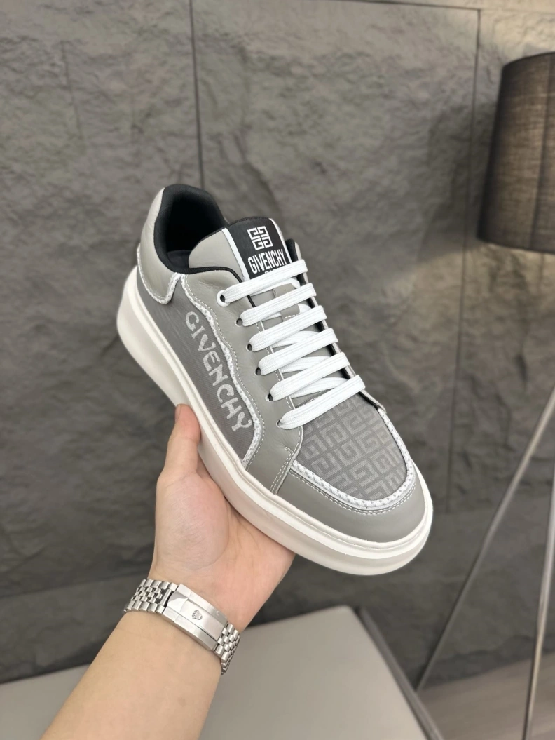 Gxvxnchy Sneakers Trendy 152591