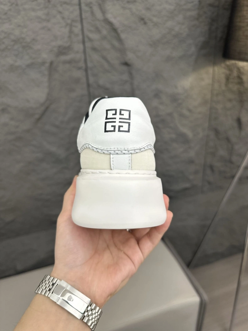 Gxvxnchy Sneakers SmartChoice 152594